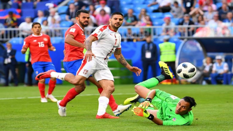 المكسيك صدمت ألمانيا و فازت..والبرازيل فشلت في أول الاختبارات